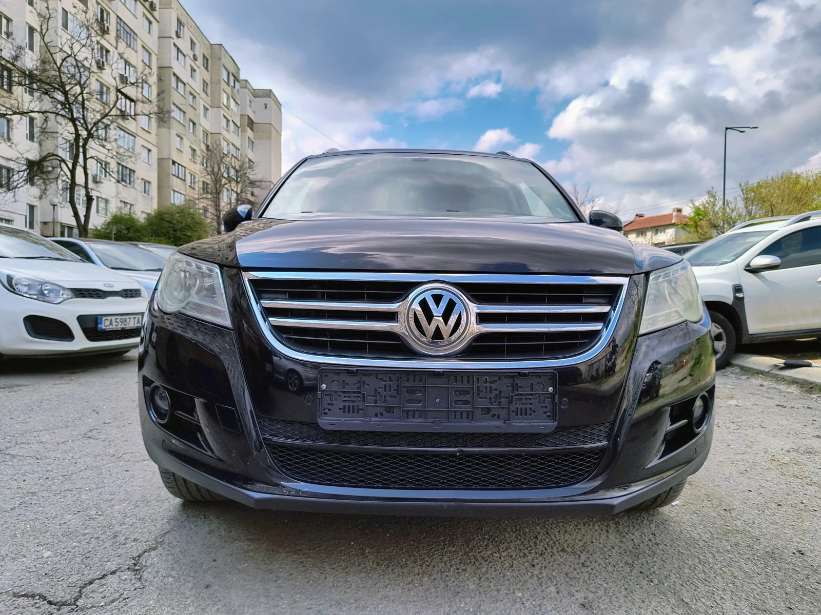VW Tiguan 2.0TSi/4x4/AUTOM/NAVI/200kc/HIGH-LINE - изображение 2