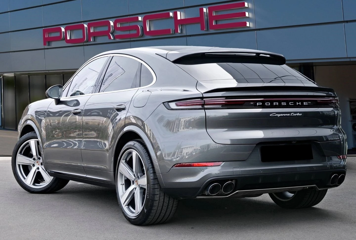 Porsche Cayenne TURBO E-HYBRID/COUPE/BOSE/PANO/MATRIX/HEAD UP/360/ - изображение 4