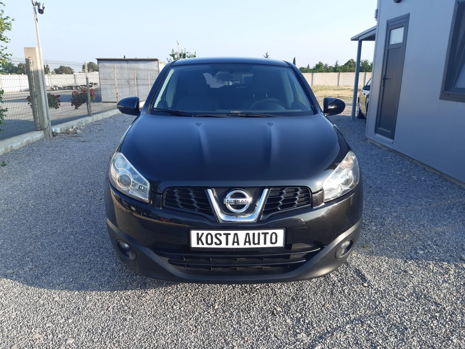 Nissan Qashqai КАТО НОВ  - изображение 8