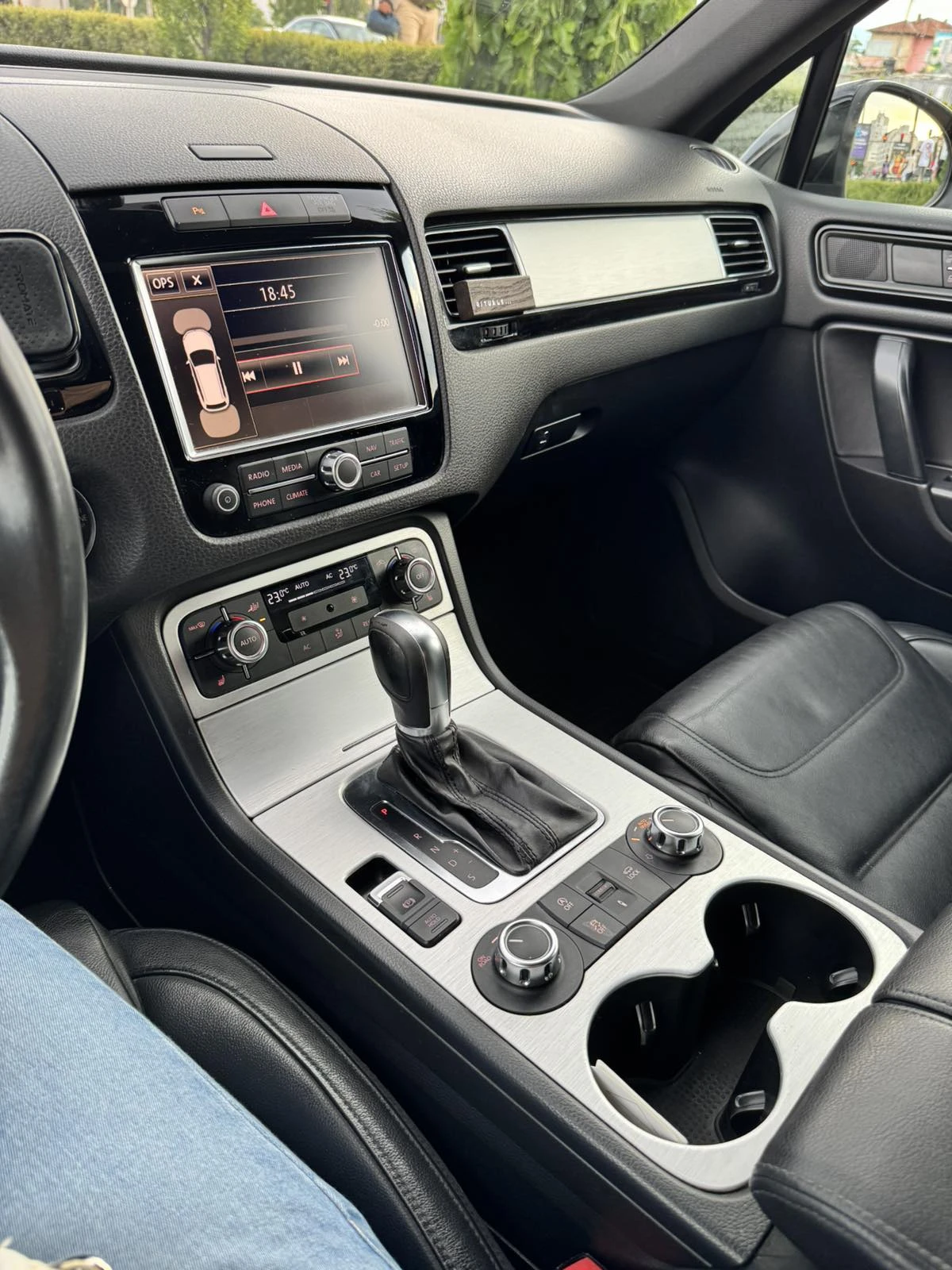 VW Touareg 3.0 V6 TDI - изображение 8