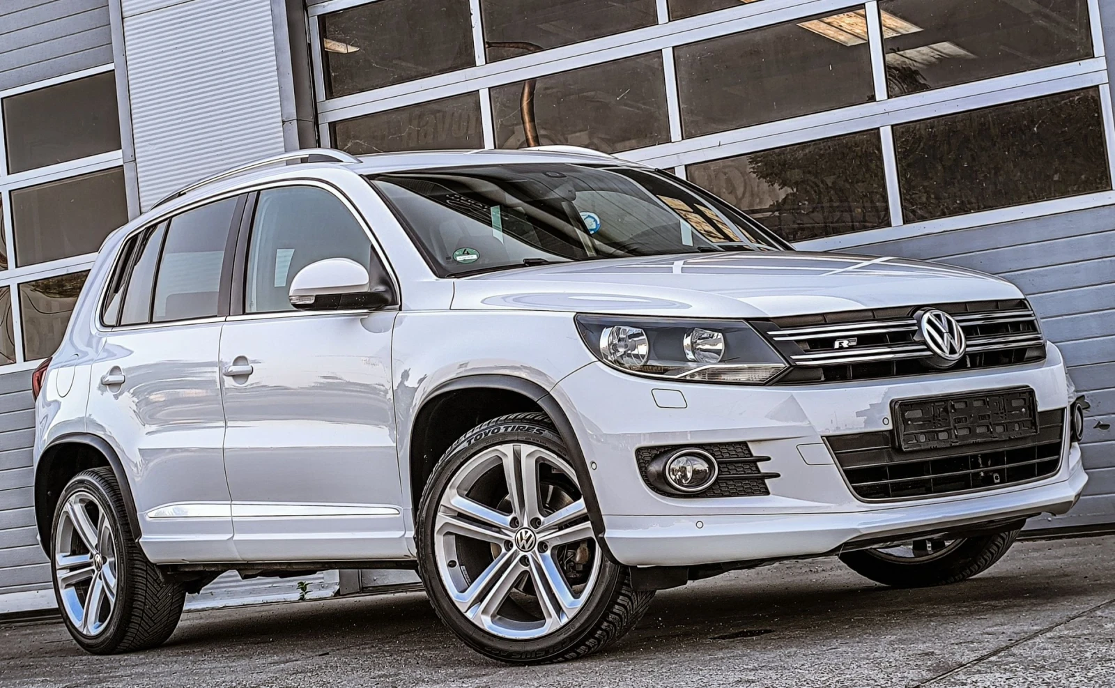 VW Tiguan 2.0TDI 3XR-LINE GERMANY - изображение 3