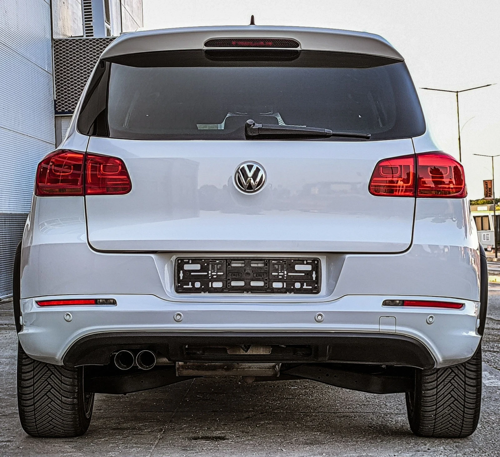 VW Tiguan 2.0TDI 3XR-LINE GERMANY - изображение 5
