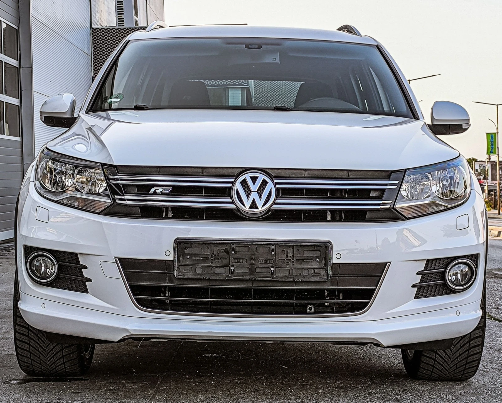 VW Tiguan 2.0TDI 3XR-LINE GERMANY - изображение 2