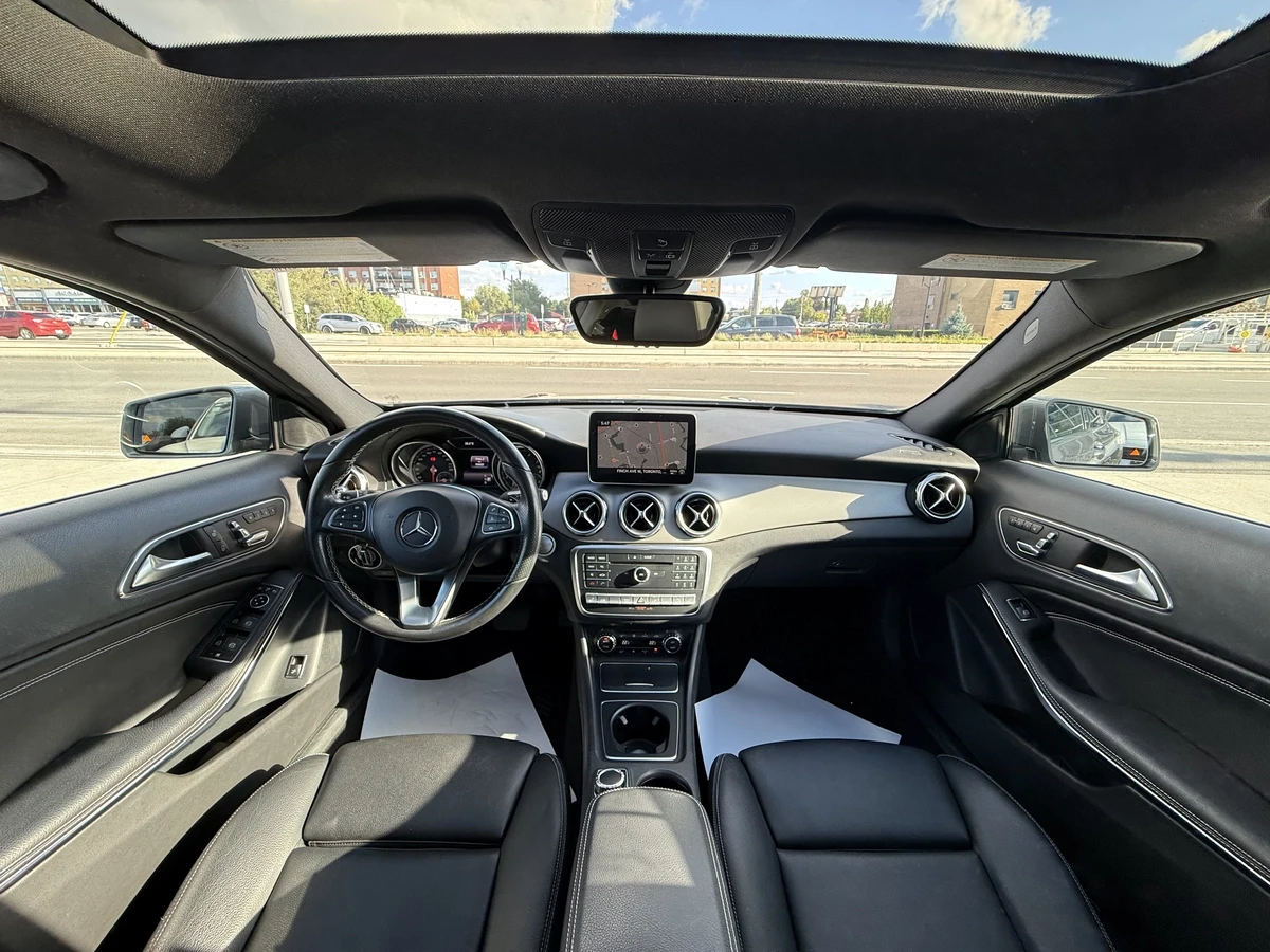 Mercedes-Benz GLA 250 4Matic / AMG PKG / PANO / KEYLESS - изображение 6