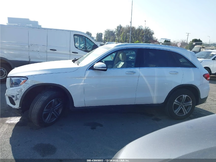 Mercedes-Benz GLC 300 4MATIC* �������* ������ | Mobile.bg � ����������� 14