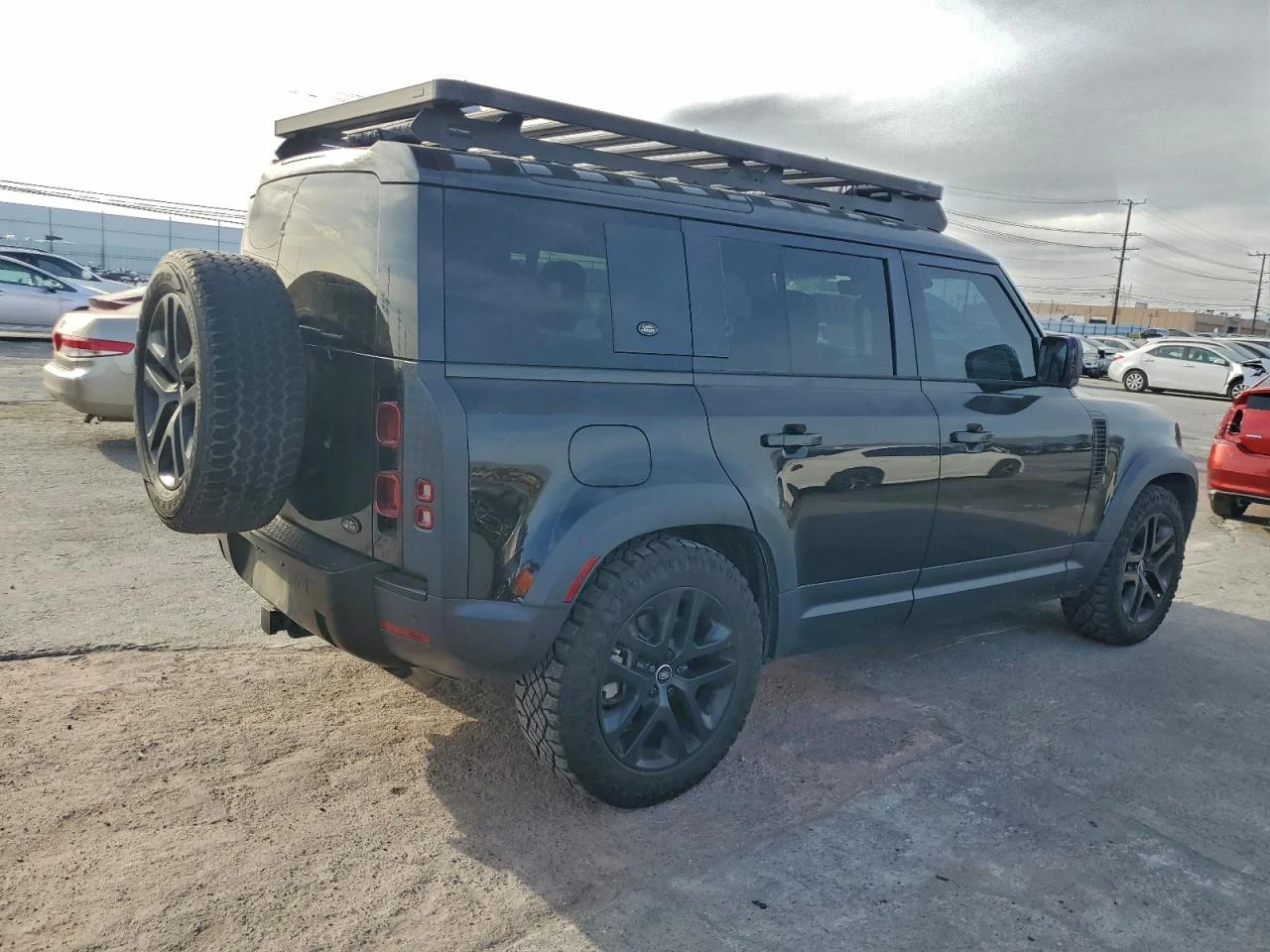 Land Rover Defender 110 HSE - изображение 3