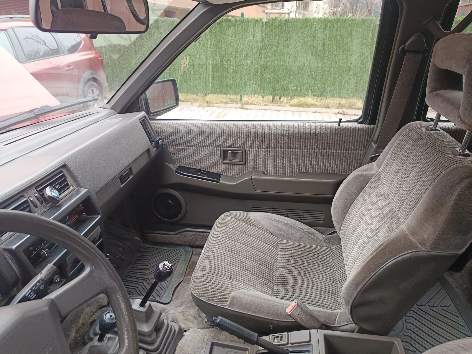 Nissan Terrano  - изображение 9