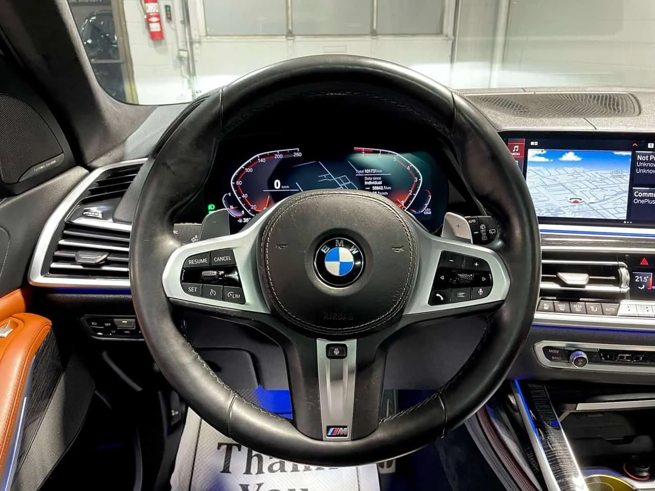 BMW X7 xDrive40i /ПАНОРАМА/360 КАМЕРИ/ОБДУХВАНЕ, снимка 13 - Автомобили и джипове - 54370474