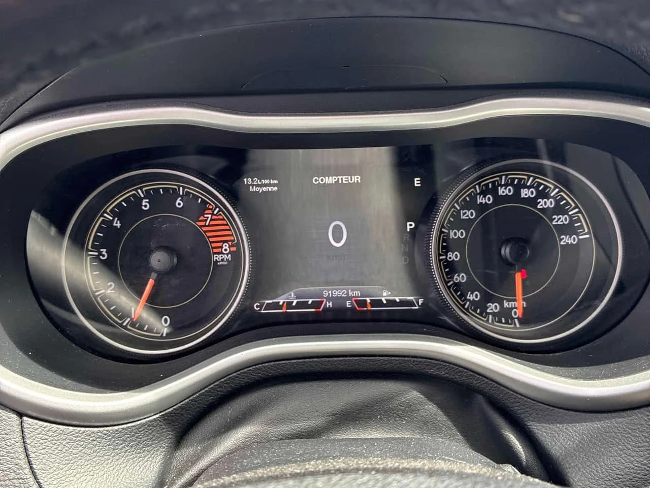 Jeep Cherokee * Trailhawk * АВТОКРЕДИТ БЕЗ ПЪРВОНАЧАЛНА ВНОСКА* , снимка 8 - Автомобили и джипове - 54903595