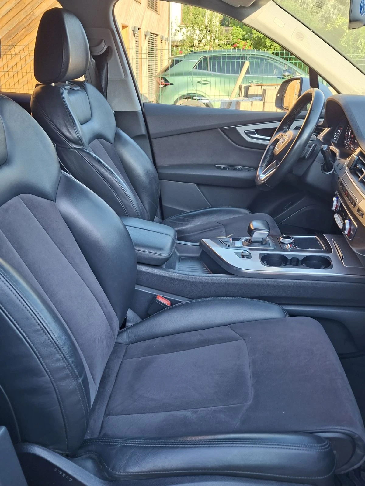 Audi Q7, снимка 4 - Автомобили и джипове - 55366439