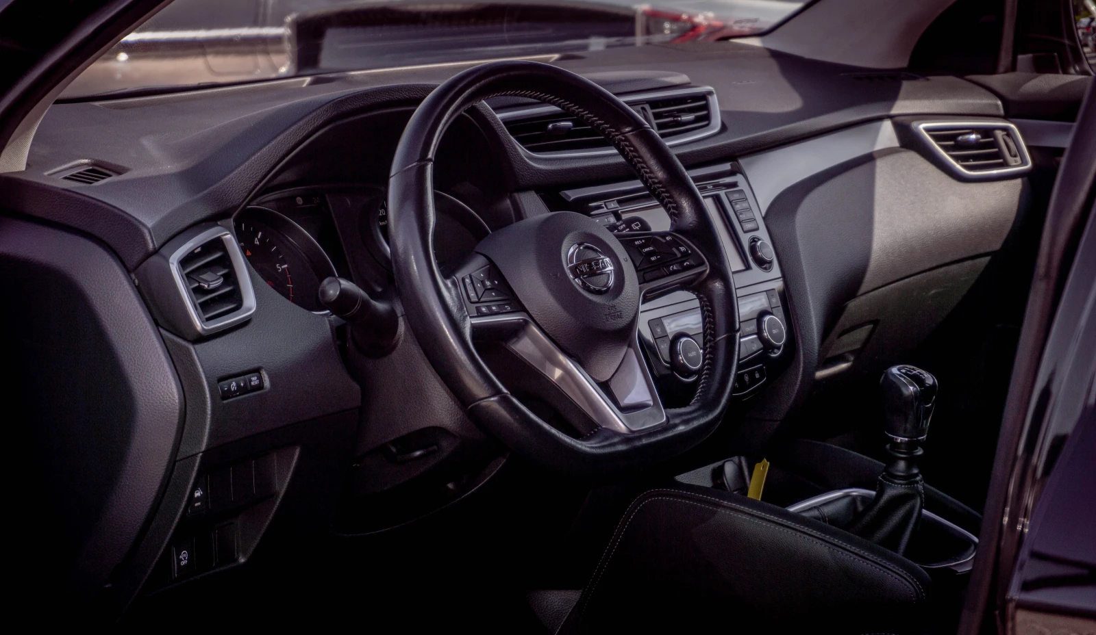 Nissan Qashqai 1.6 dci TEKNA+ ТОП! С ГАРАНЦИЯ! , снимка 7 - Автомобили и джипове - 55847156