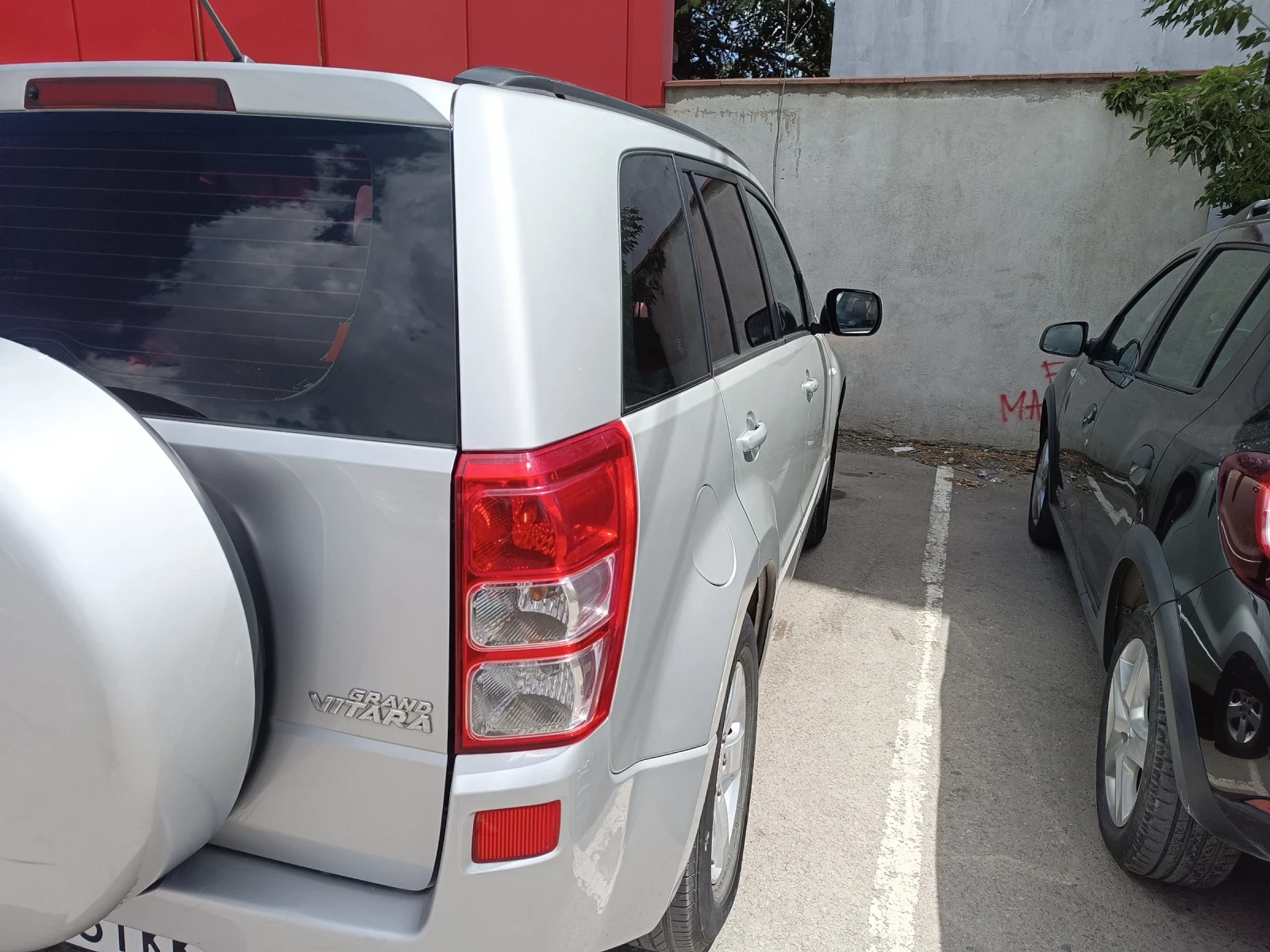 Suzuki Grand vitara 2.0/140 газ, снимка 11 - Автомобили и джипове - 56078355