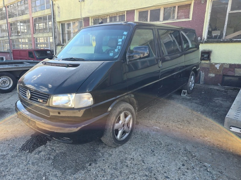 VW T4 2.5 TDI 151 коня, снимка 1 - Бусове и автобуси - 44819998