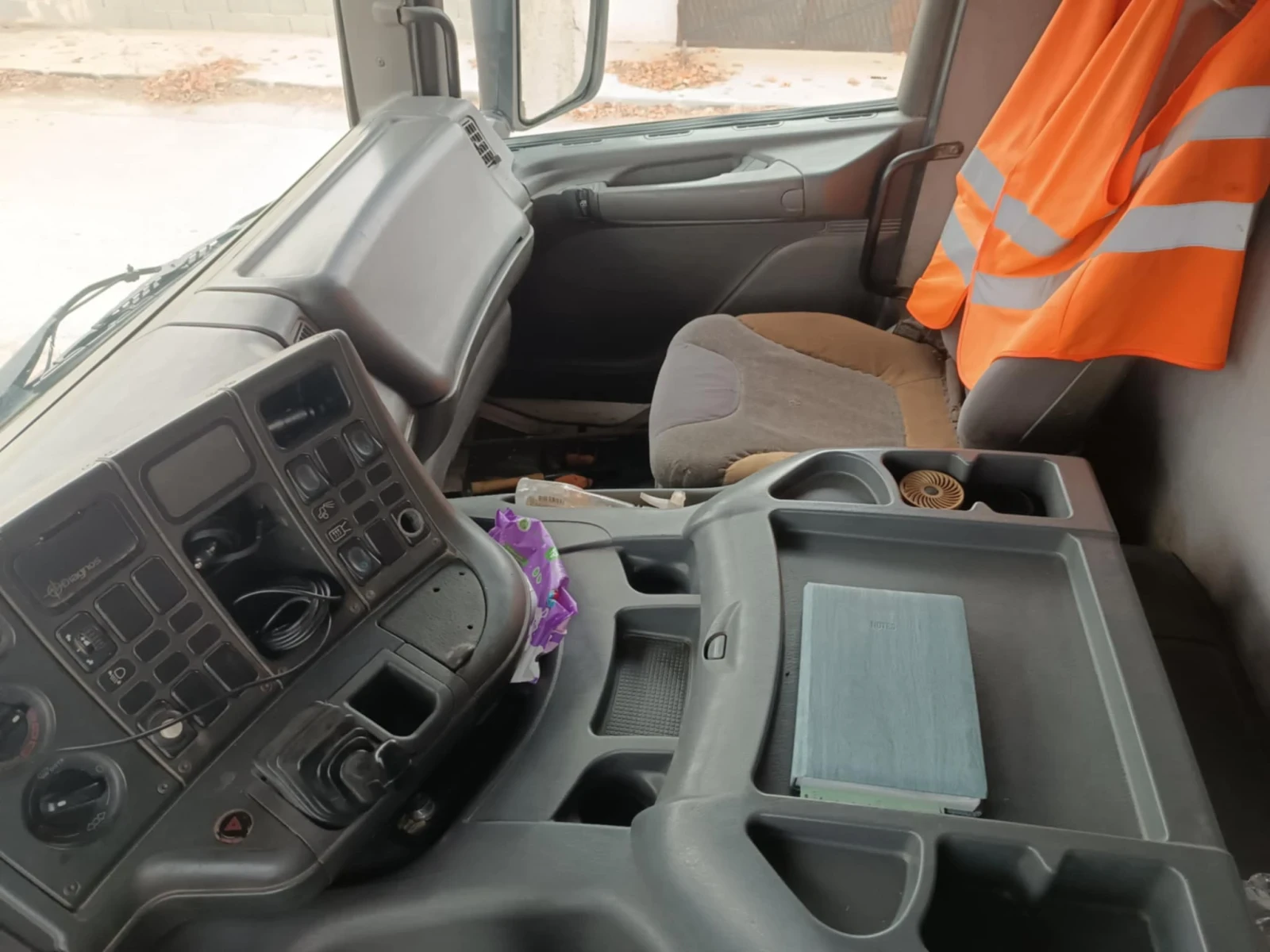 Scania 124  - изображение 10