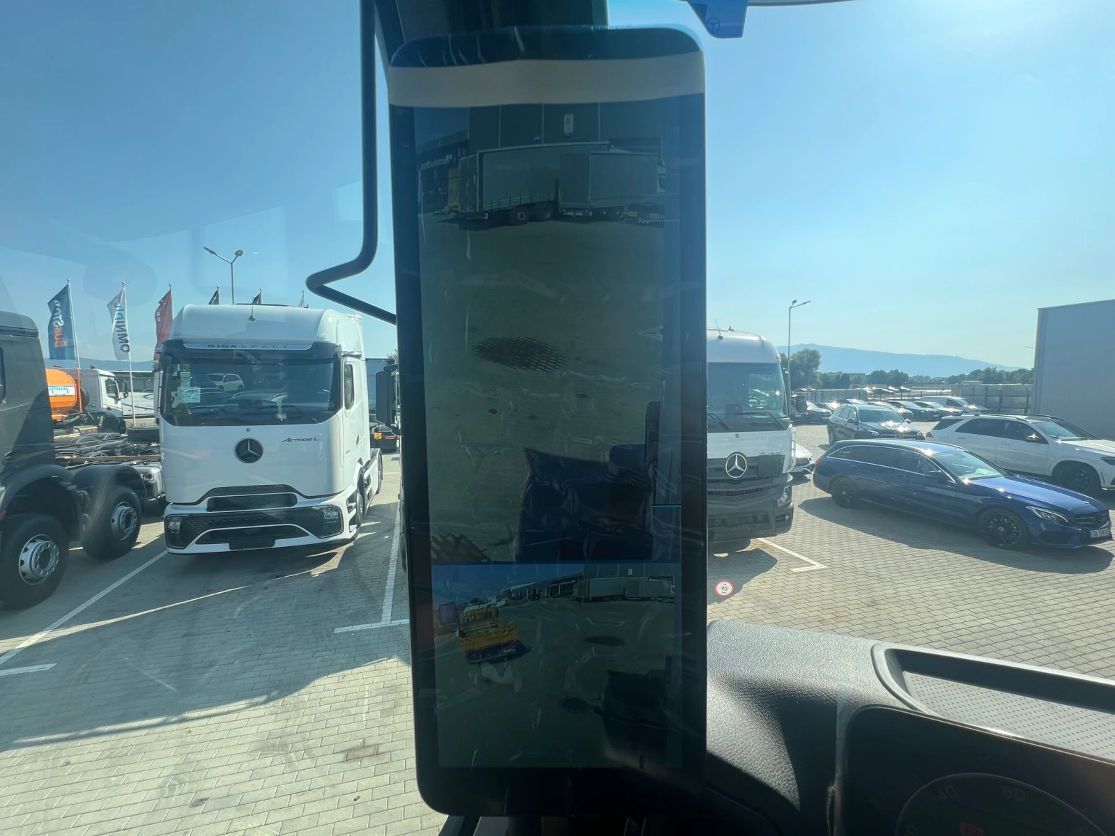 Mercedes-Benz Actros eActros 600 | Mobile.bg   11