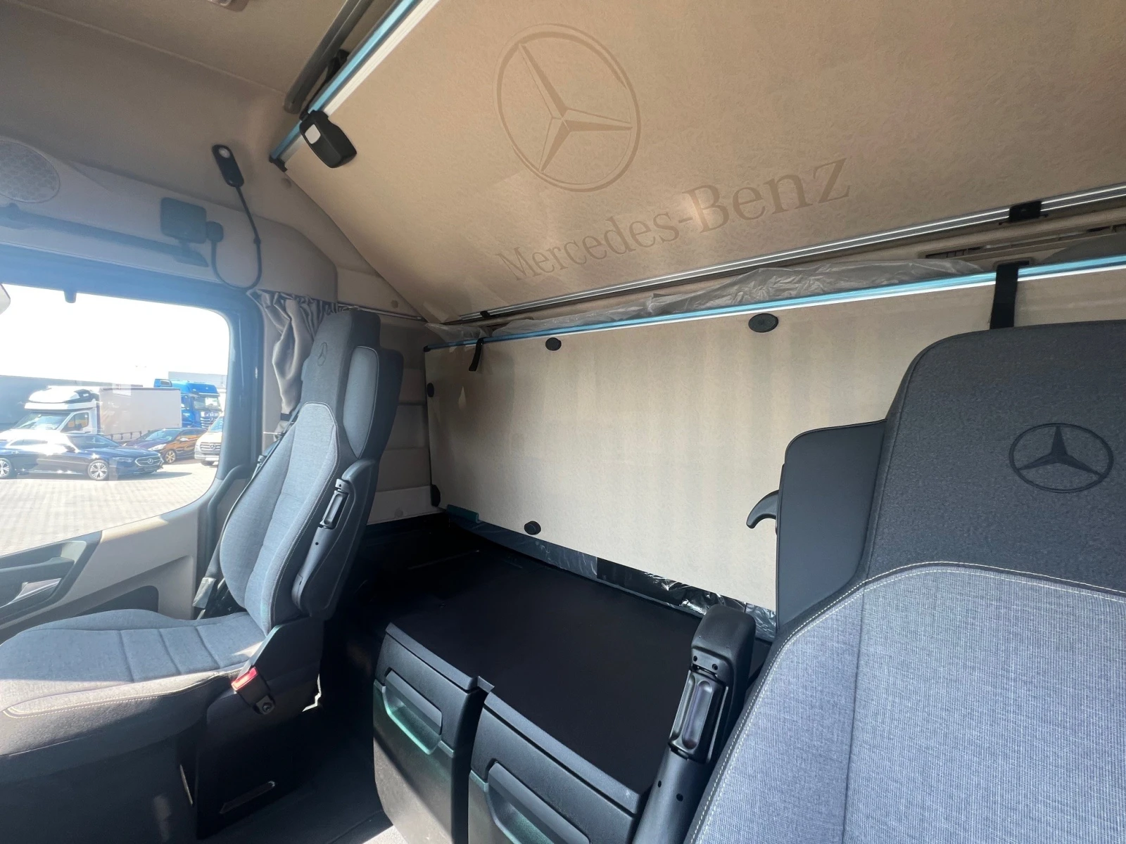 Mercedes-Benz Actros eActros 600 - изображение 9