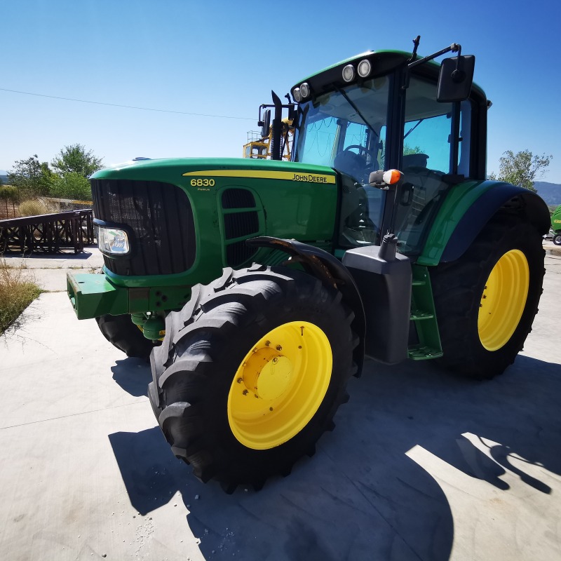 Трактор John Deere 6830 Premium TLS , снимка 2 - Селскостопанска техника - 43596460