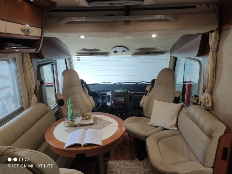 Кемпер HYMER / ERIBA B690, снимка 7 - Каравани и кемпери - 47422978