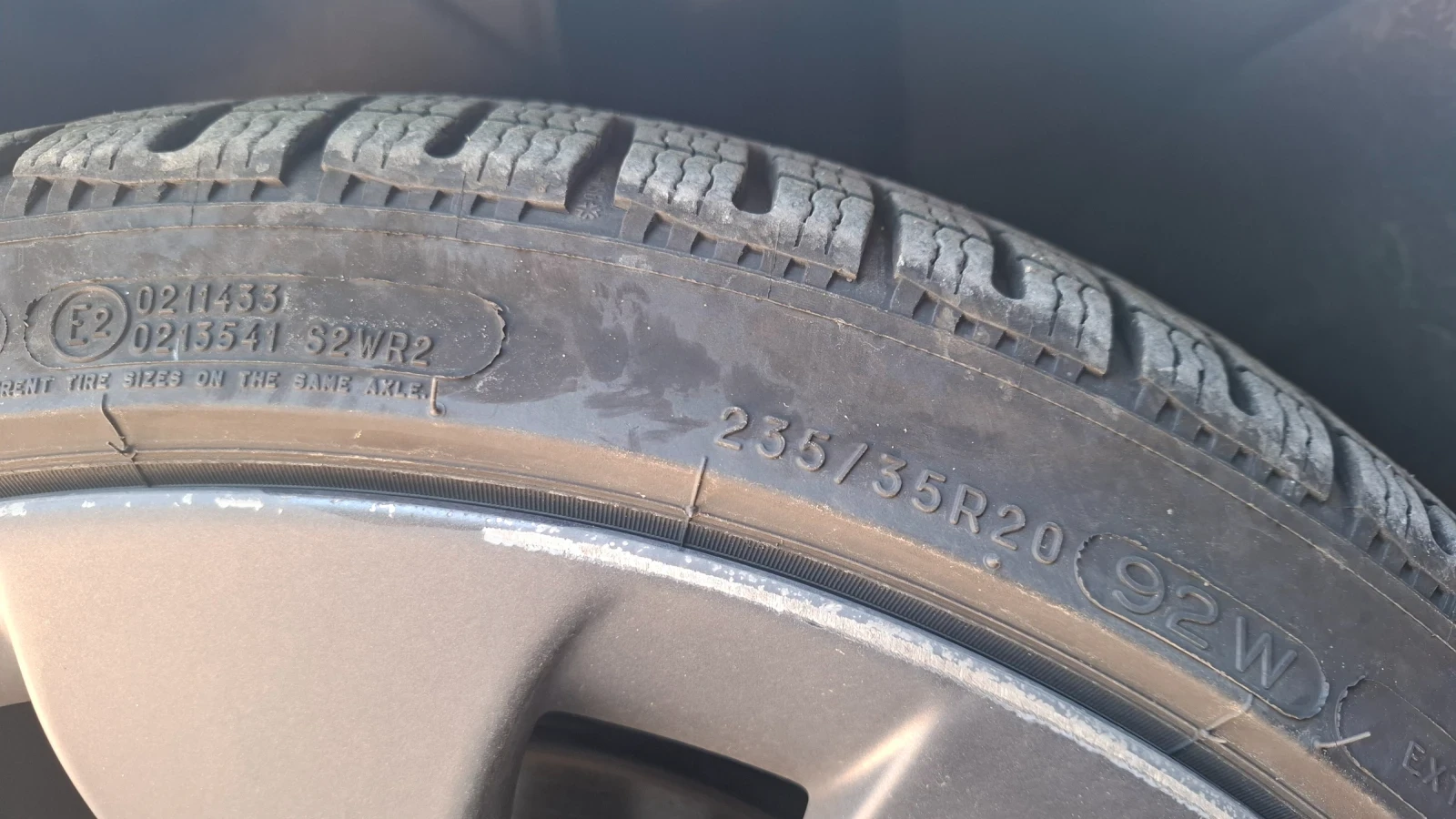 Гуми с джанти Michelin 235/35R20, снимка 3 - Гуми и джанти - 54737847