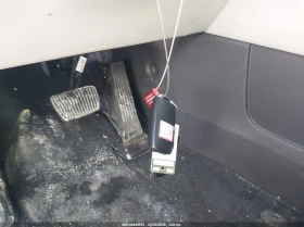 Kia Carnival 3.5l Mpv Sx, снимка 11