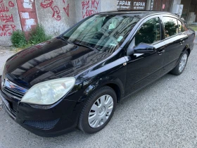 Opel Astra Първи собственик! Гаражен!, снимка 1