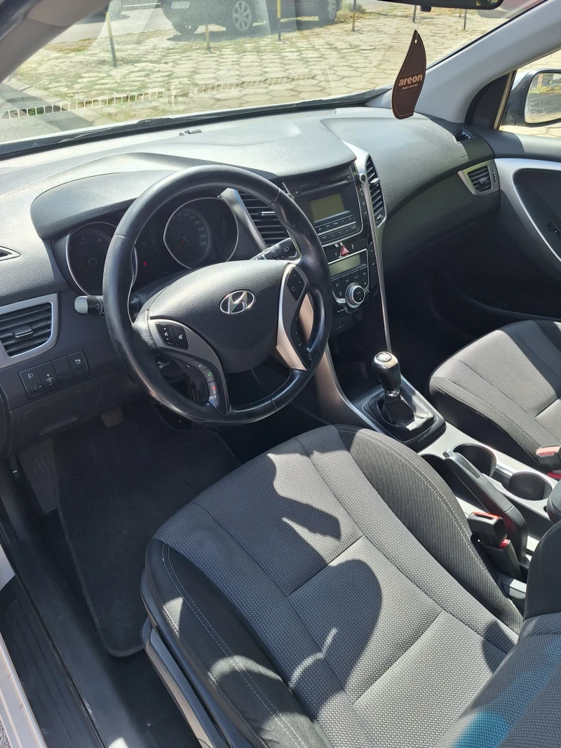 Hyundai I30 1.6 crdi, снимка 9 - Автомобили и джипове - 47268844