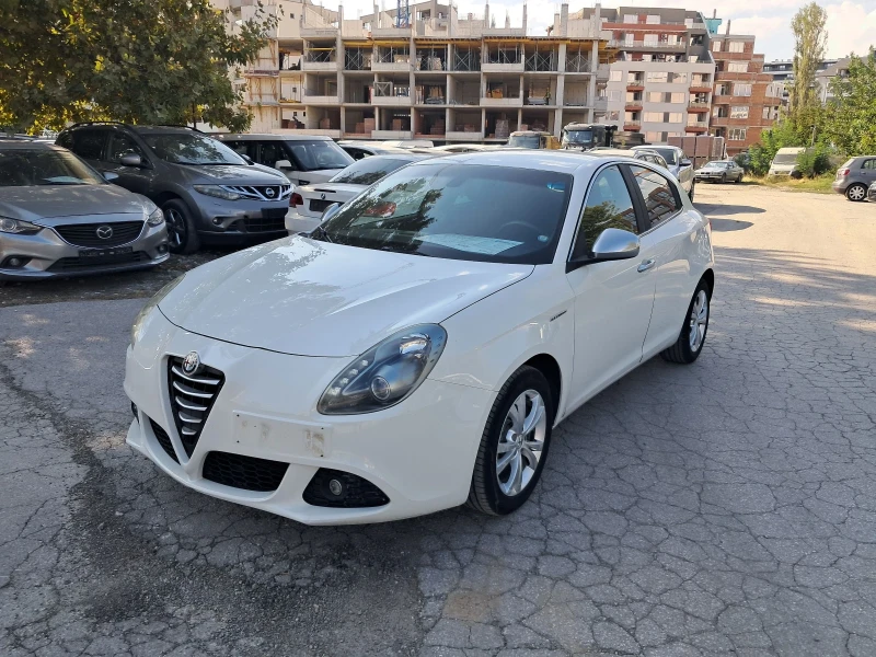 Alfa Romeo Giulietta 14 турбо  120 к с , снимка 9 - Автомобили и джипове - 51692696