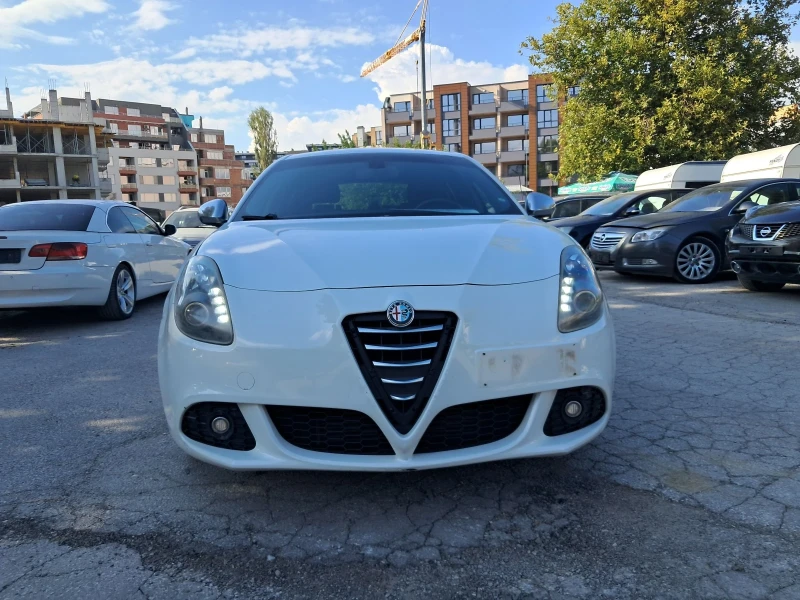 Alfa Romeo Giulietta 14 турбо  120 к с , снимка 8 - Автомобили и джипове - 51692696