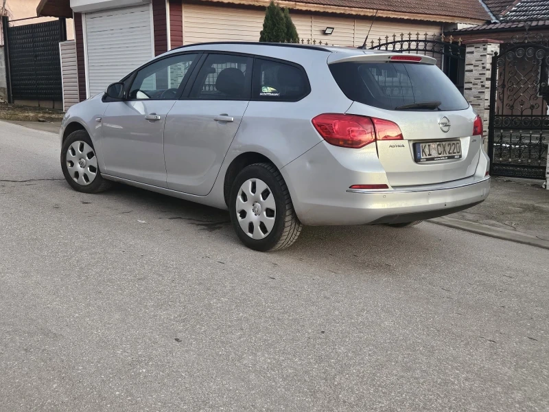 Opel Astra 1.7, снимка 6 - Автомобили и джипове - 52921276