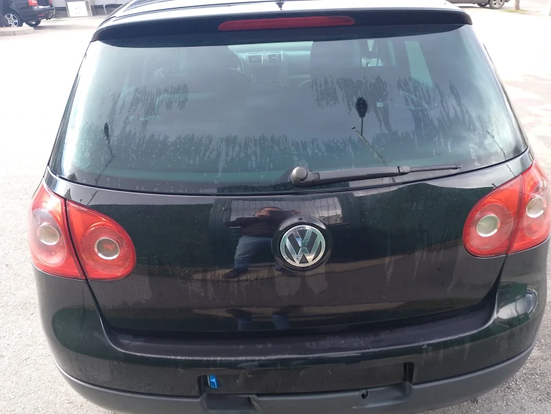 VW Golf 5, снимка 6 - Автомобили и джипове - 53443755