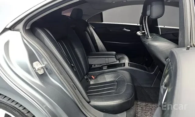 Mercedes-Benz CLS 250 D 4Matic 360 Камера Панорама , снимка 10 - Автомобили и джипове - 55769394