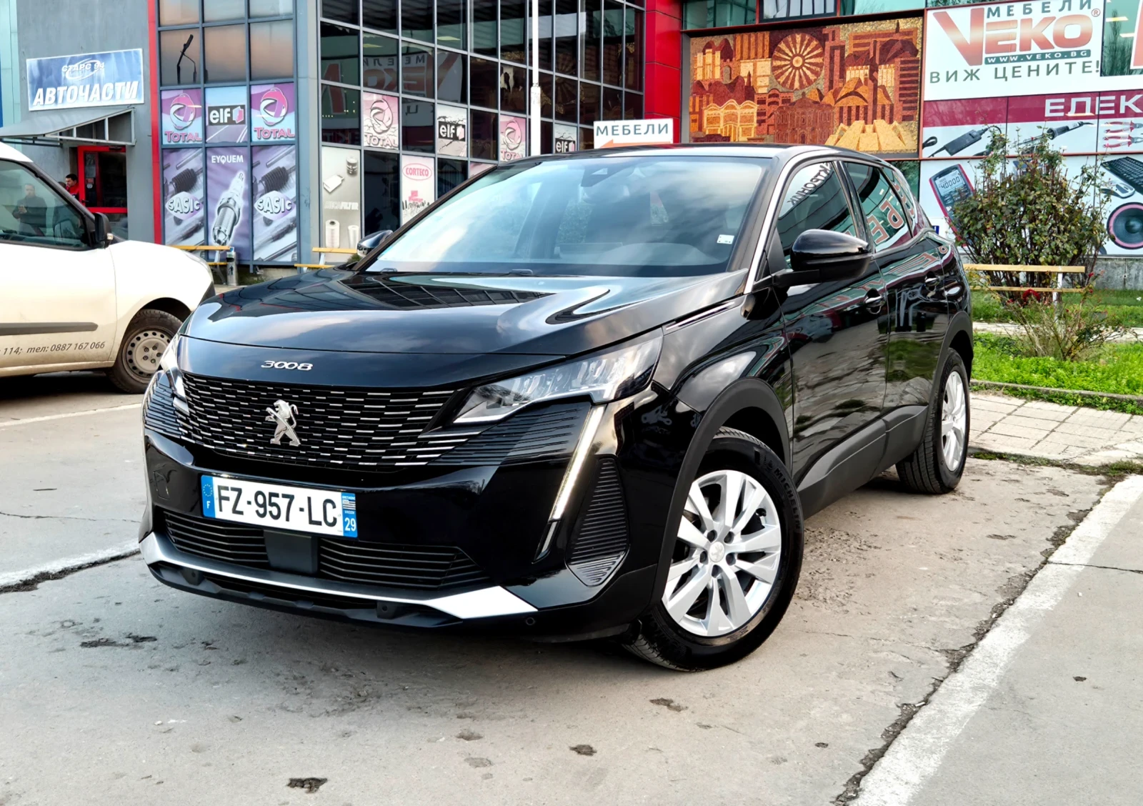 Peugeot 3008 1.5 Blue-HDi /AUTOMATIC /КАМЕРА/ 8мм.Верига!, снимка 1
