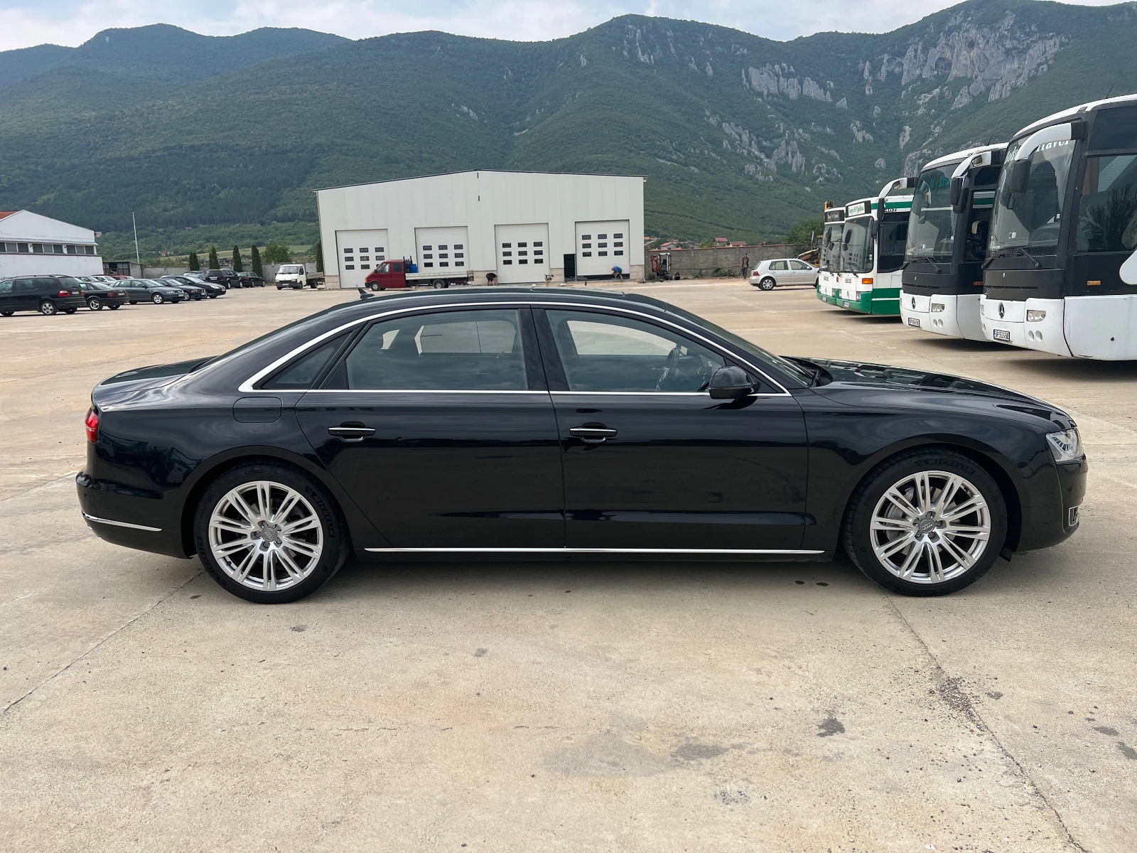 Audi A8 L 3.0D Matrix  - изображение 3