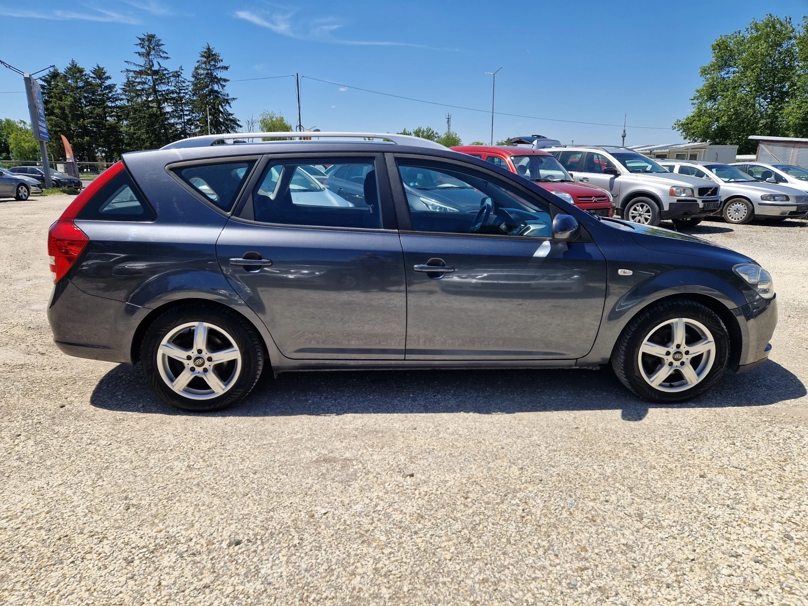 Kia Ceed 1.4i/FACELIFT - изображение 3