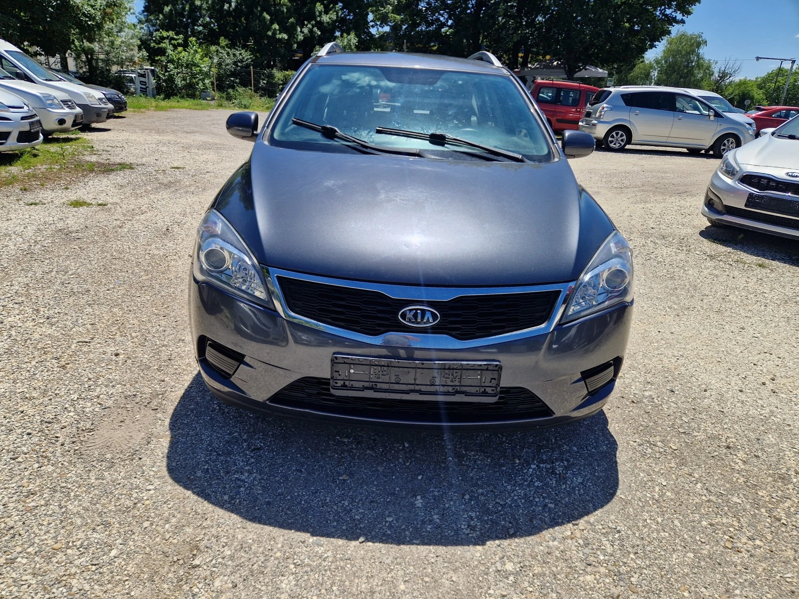 Kia Ceed 1.4i/FACELIFT - изображение 2