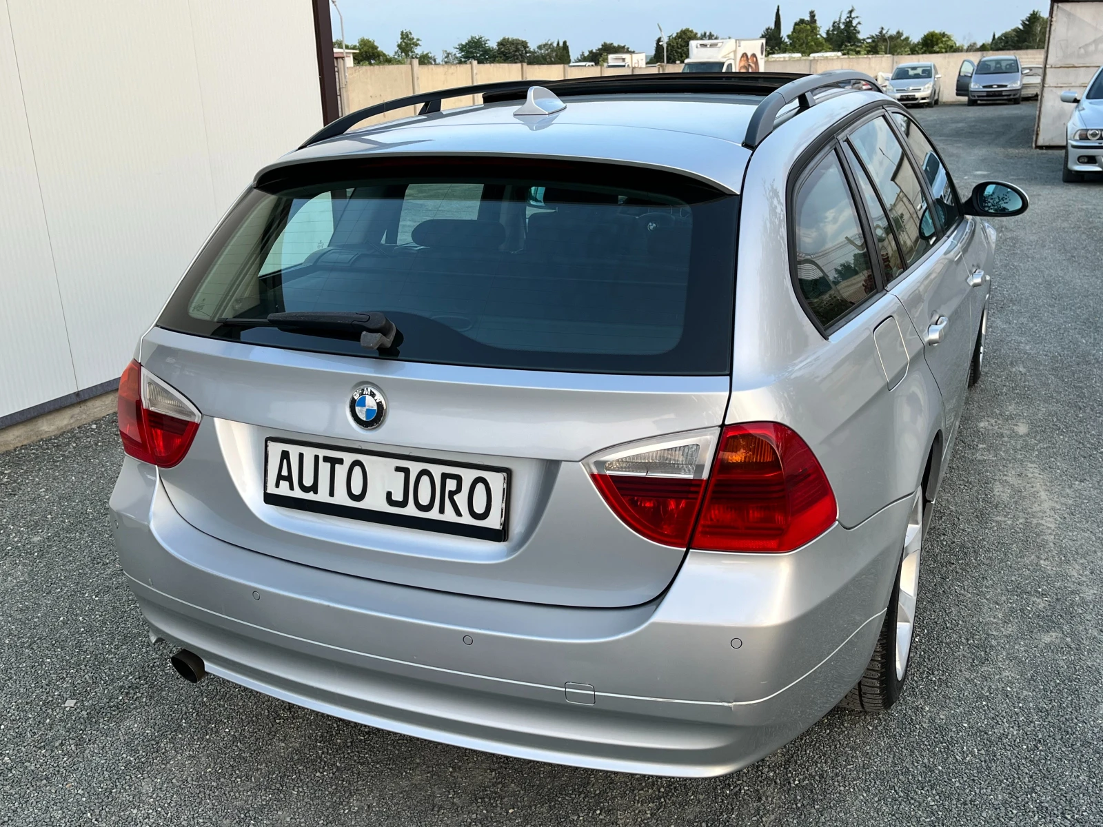BMW 320 i-Навигация-Газов Инжекцион - изображение 4