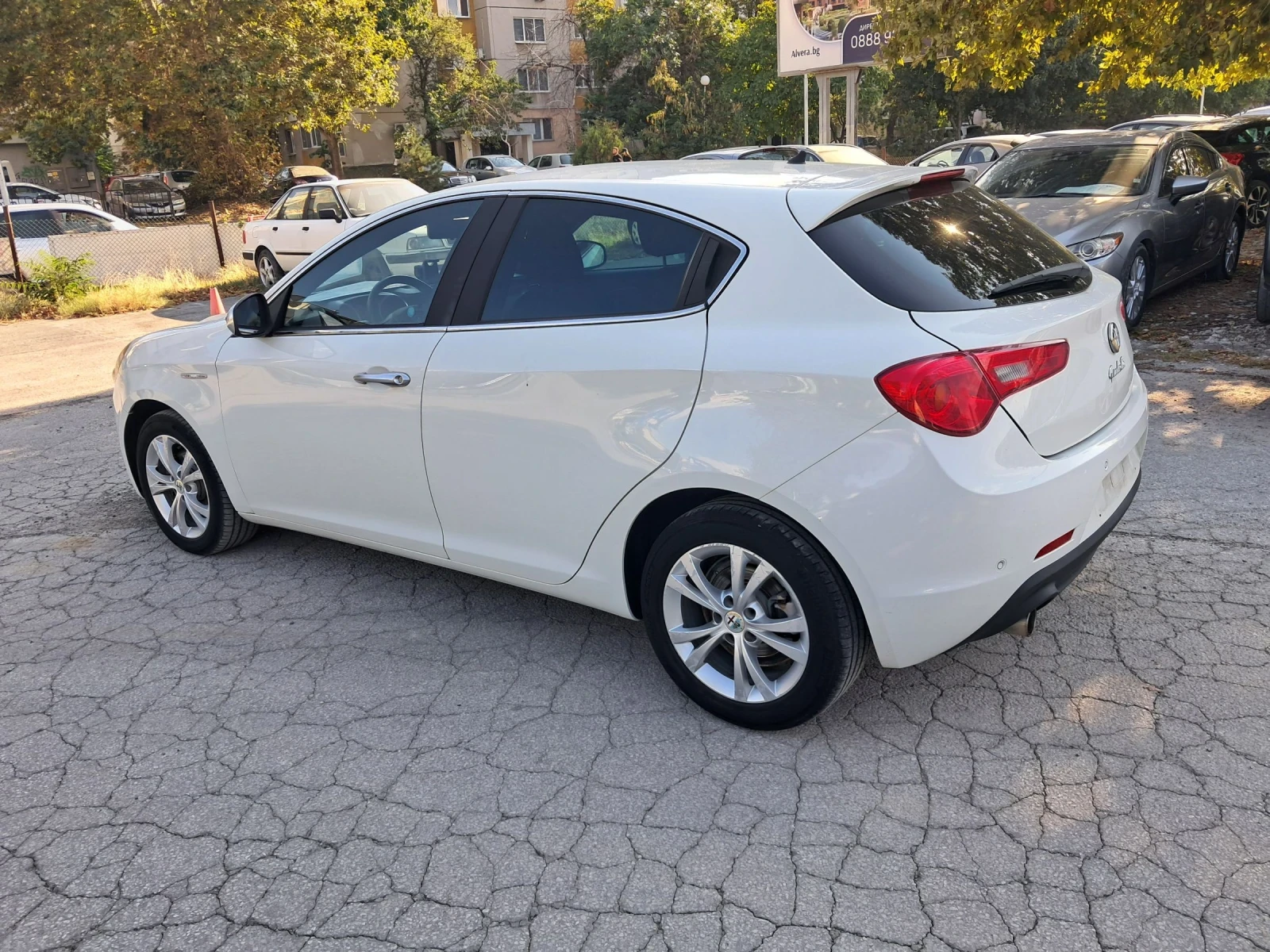 Alfa Romeo Giulietta 14   120    | Mobile.bg   11
