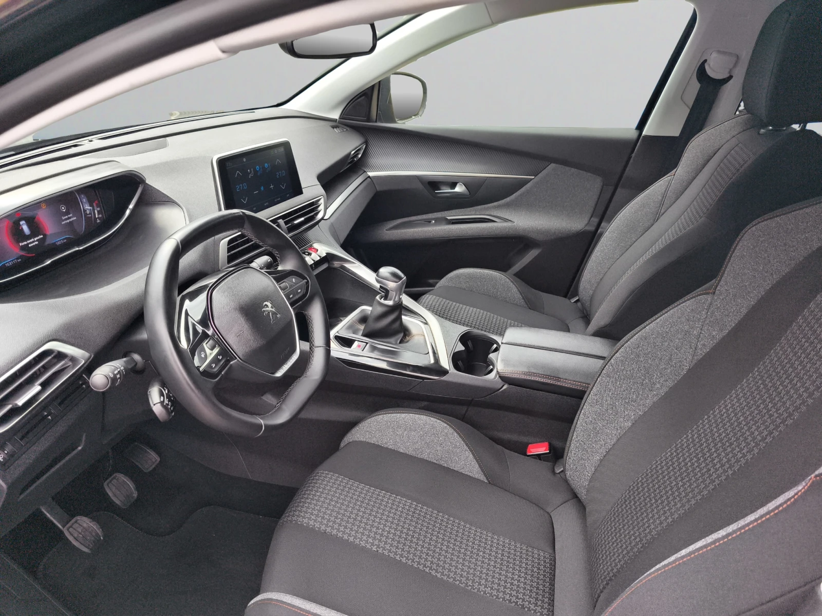 Peugeot 5008  ACTIVE 1.5 BlueHDI 130 BVM6 Е 6.2/1911R21 - изображение 10