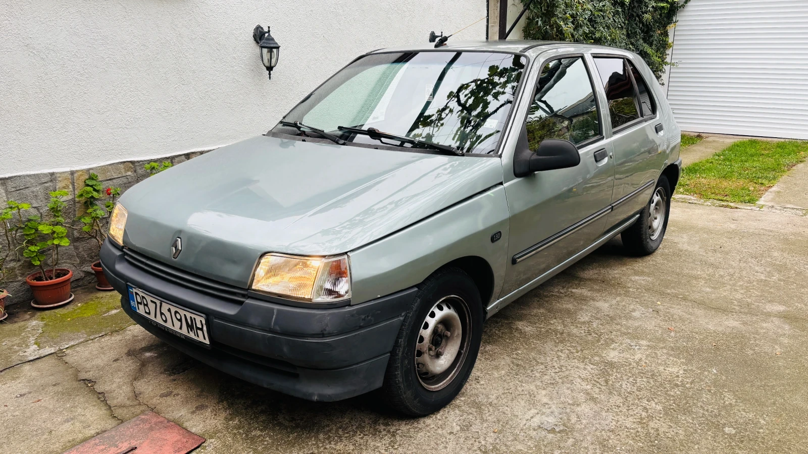 Renault Clio 1.9 ДИЗЕЛ! Реални Км! | Mobile.bg — изображение 1