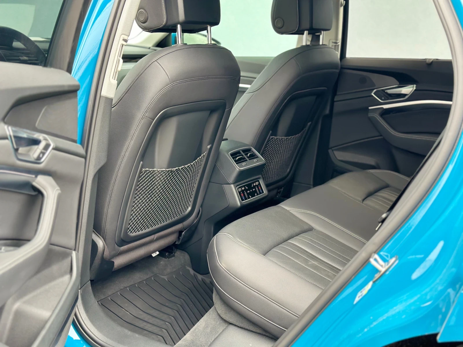 Audi E-Tron E-Tron 55 DualMotor/Long Range/B&O  - изображение 5