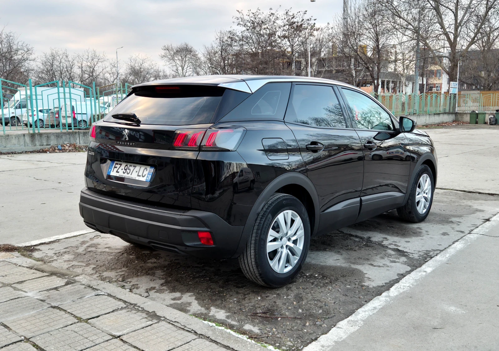 Peugeot 3008 1.5 Blue-HDi /AUTOMATIC /КАМЕРА/ 8мм.Верига! - изображение 4