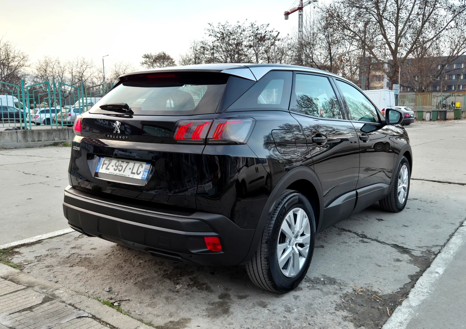 Peugeot 3008 1.5 Blue-HDi /AUTOMATIC /КАМЕРА/ 8мм.Верига! - изображение 3