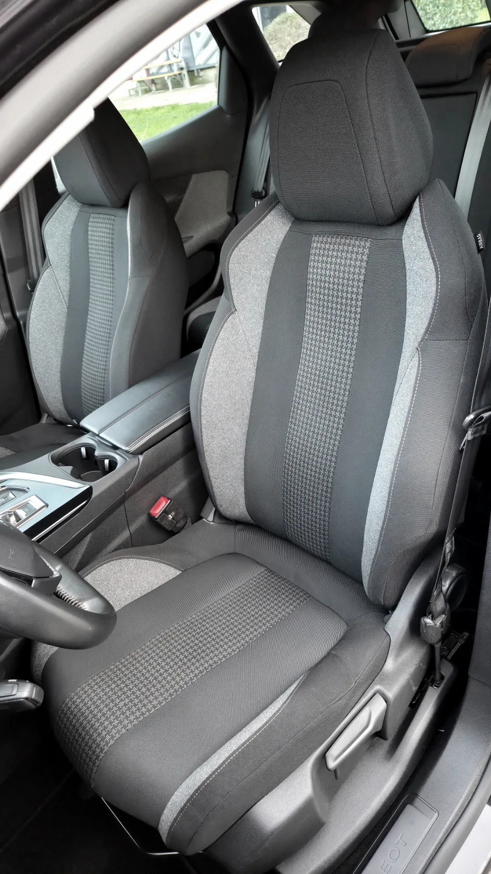 Peugeot 3008 1.5 Blue-HDi /AUTOMATIC /������/ 8��.������! | Mobile.bg � ����������� 12