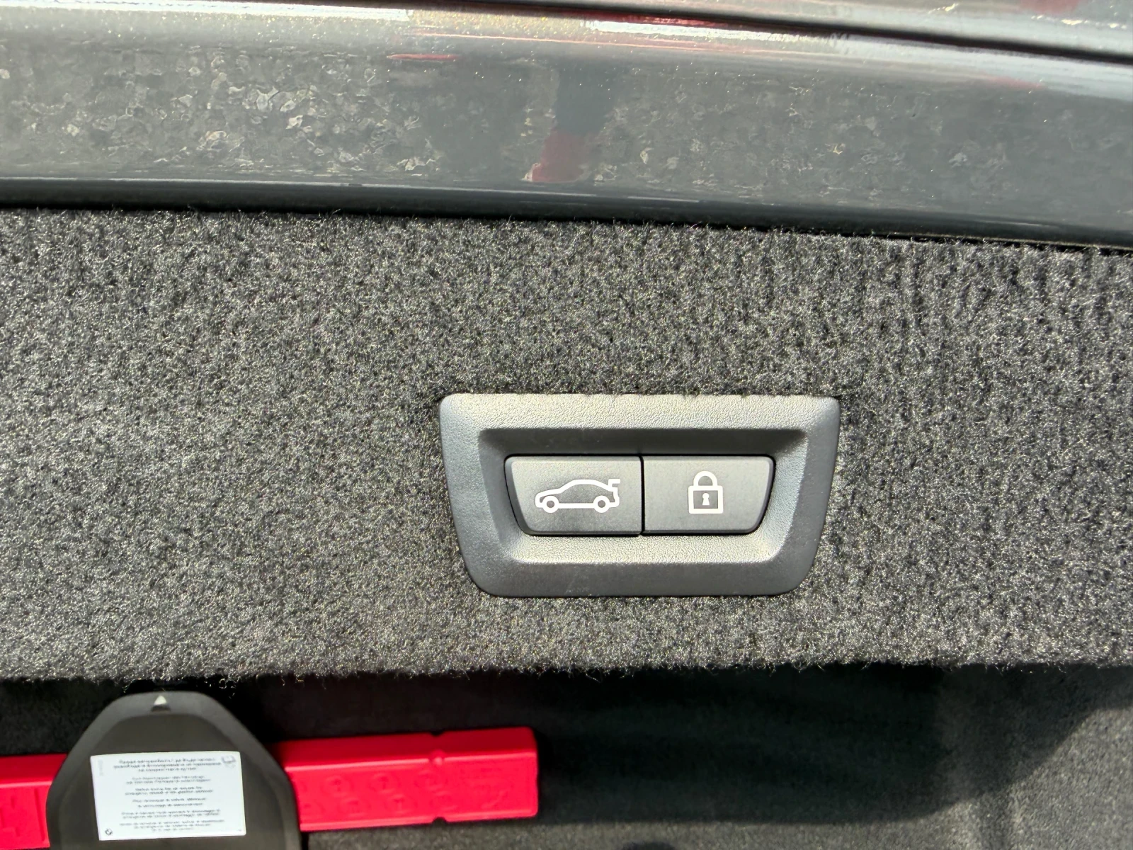 BMW 750 i xDrive * M-pak * Individual, снимка 6 - Автомобили и джипове - 53909092