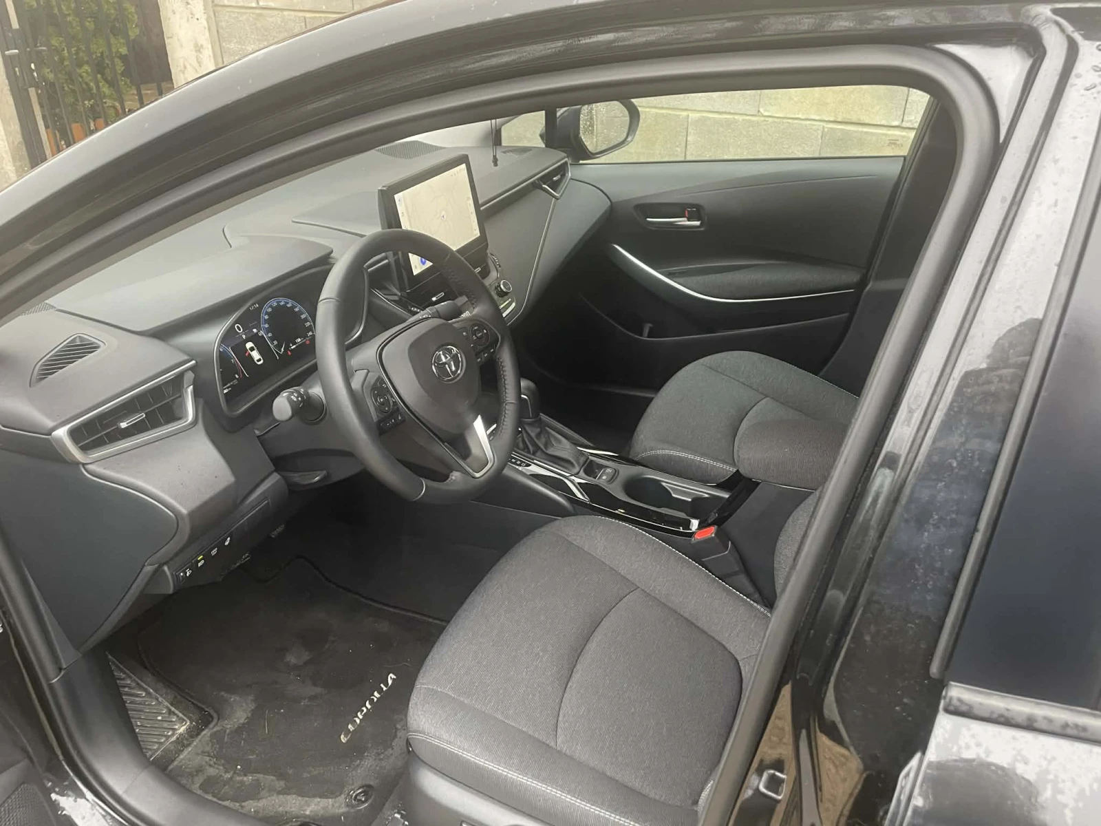 Toyota Corolla, снимка 4 - Автомобили и джипове - 54017851