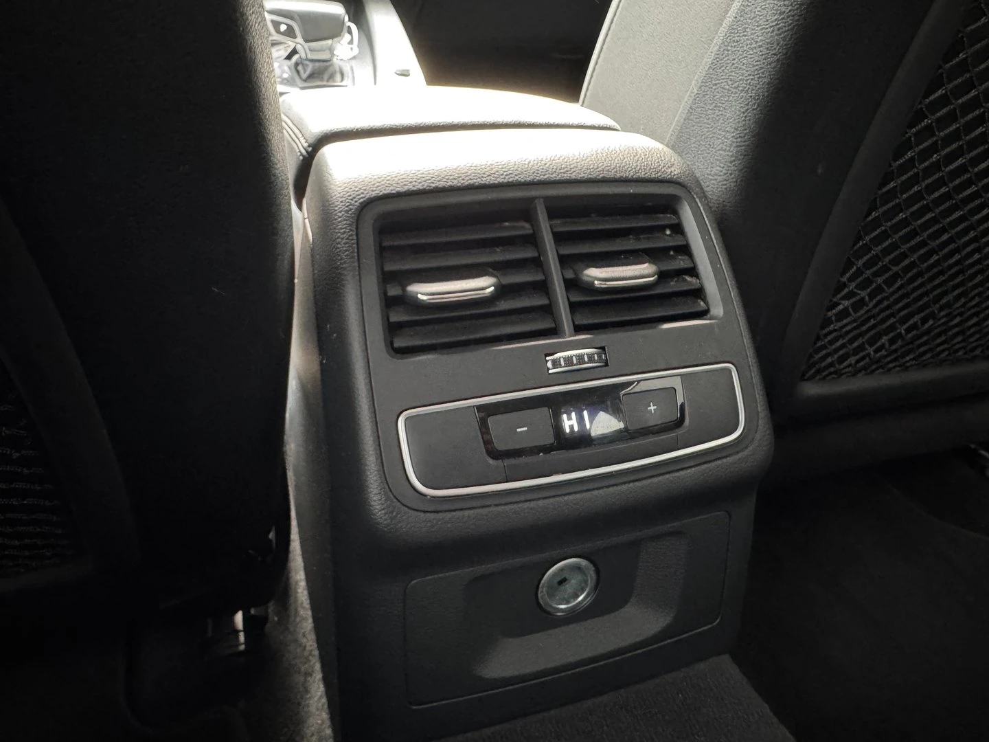 Audi A4, снимка 17 - Автомобили и джипове - 54353297