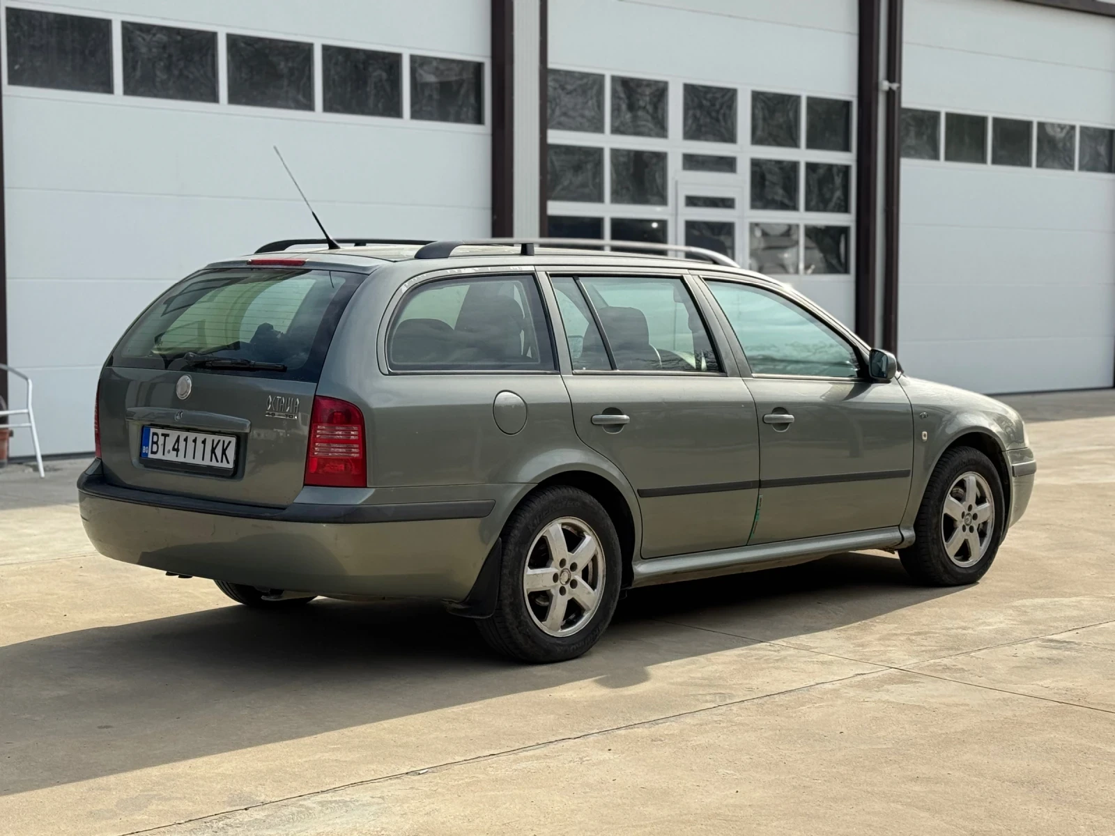 Skoda Octavia * 1.9TDI* 110ks* Klima* , снимка 6 - Автомобили и джипове - 54173777