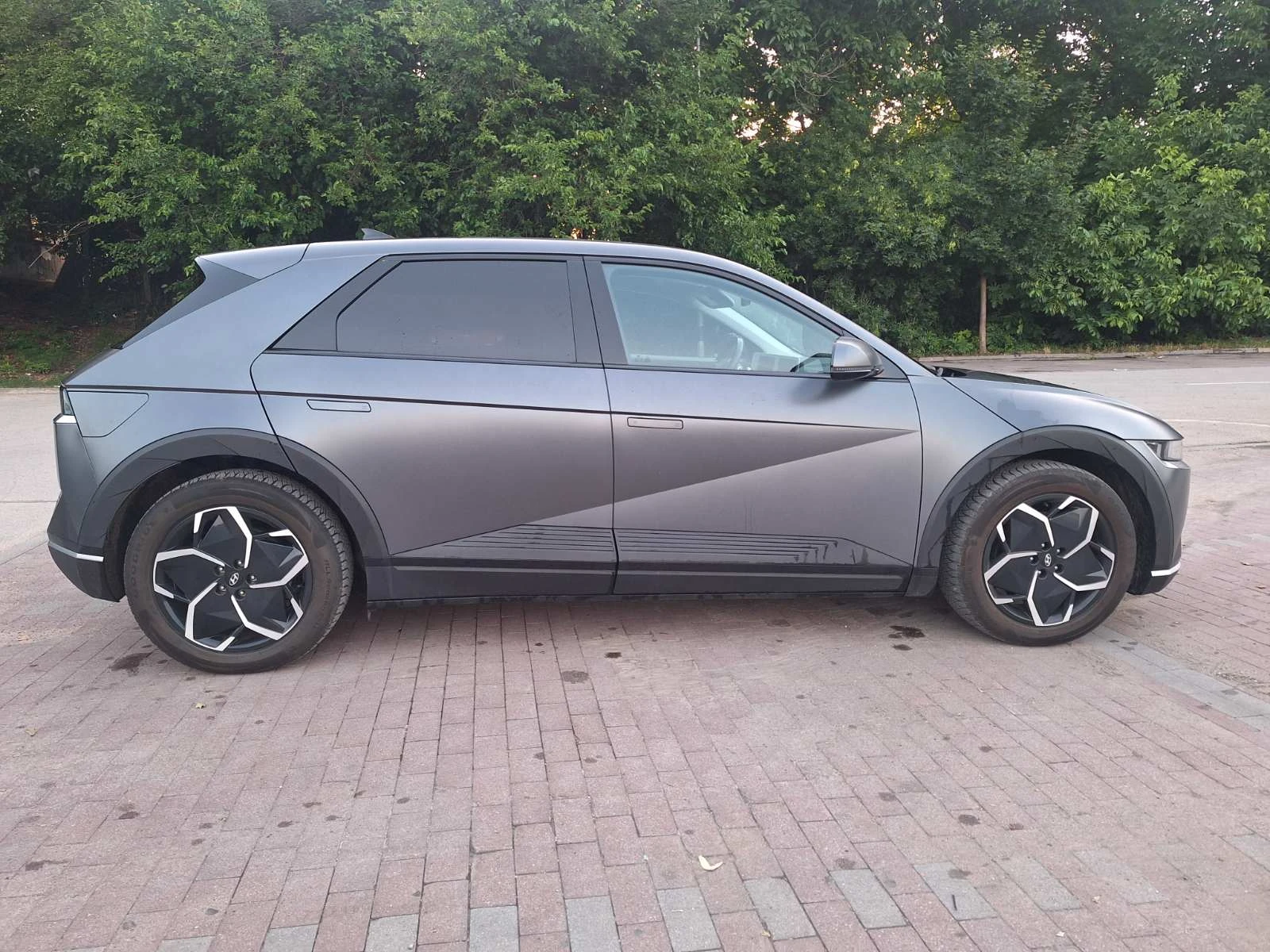 Hyundai Ioniq 5 77.4 kWh Techniq, снимка 8 - Автомобили и джипове - 55138701