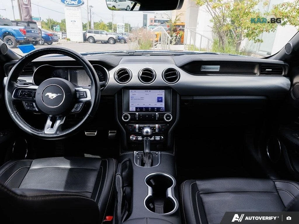 Ford Mustang * GT Premium* АвтоКредит * (ЦЕНА ДО БГ), снимка 12 - Автомобили и джипове - 55324652