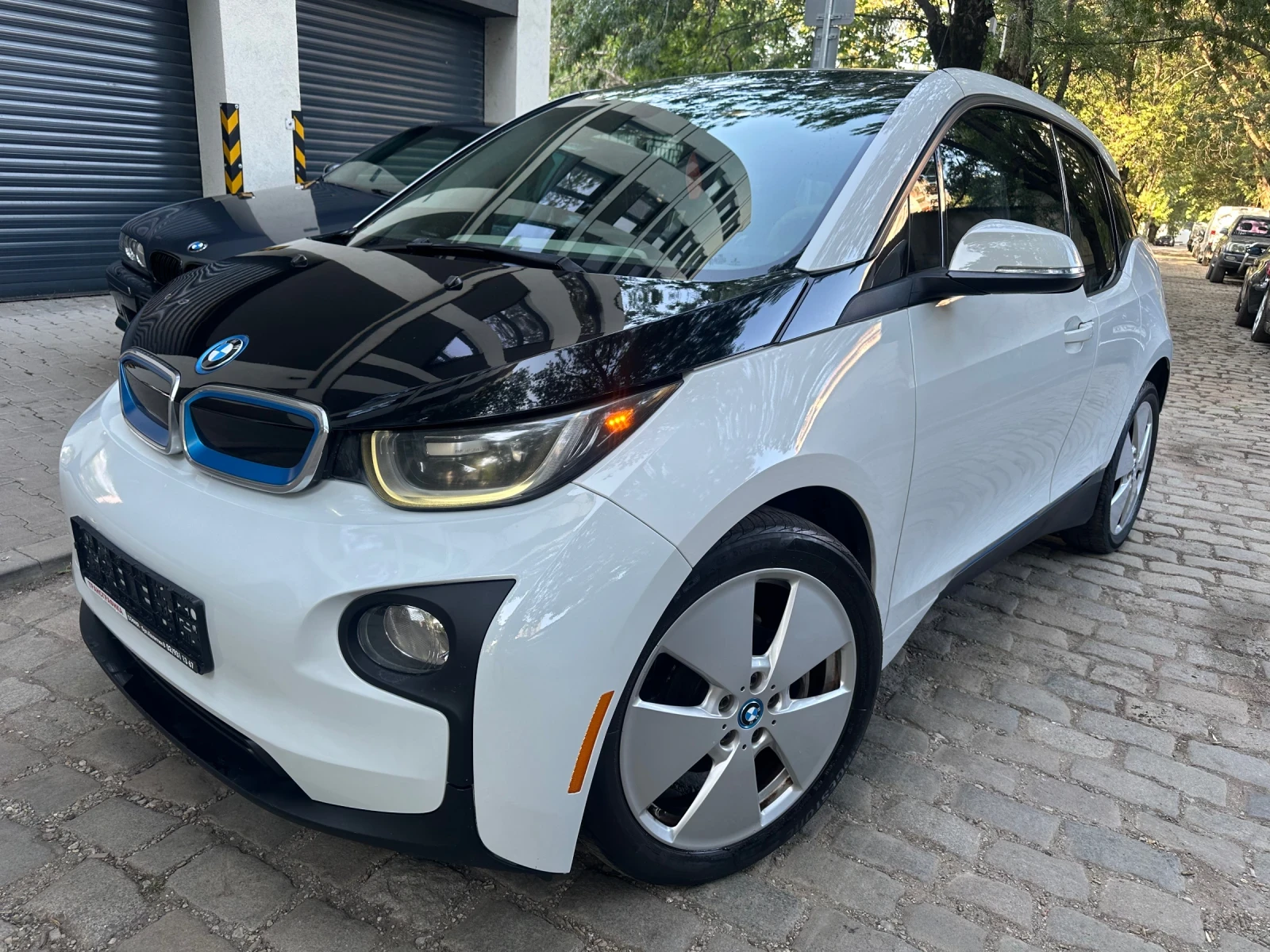 BMW i3 65x.км